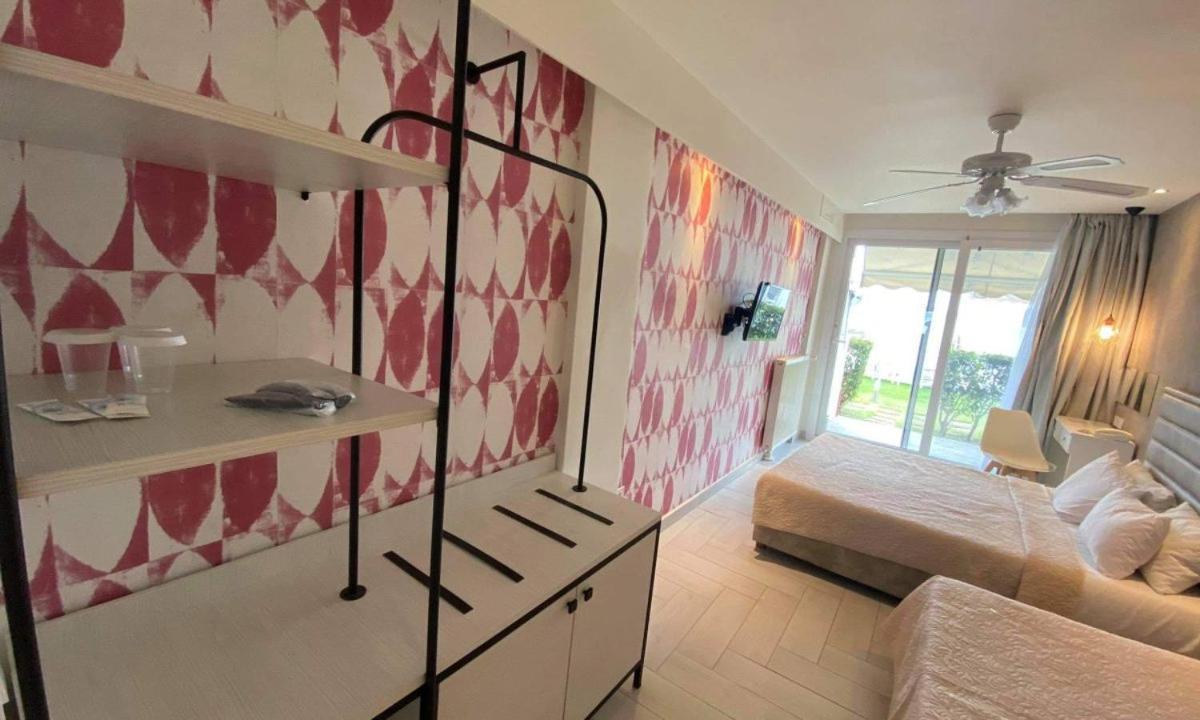 Porto Palio Beach Hotel PalaiónTsiflíkion المظهر الخارجي الصورة